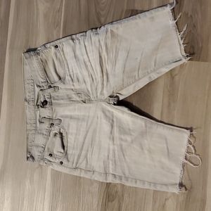 AE Size 28 Grey Jeans Shorts